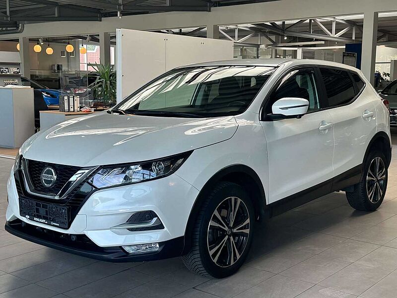 Nissan Qashqai 1.7 dCi N-Connecta 4x4 Automatik 150PS Winter 360