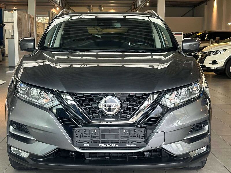 Nissan Qashqai 1.3 DIG-T Zama 159PS Automatik Panorama 360