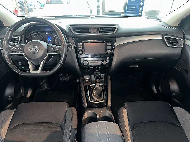 Nissan Qashqai N-Connecta Automatik Winter 360 Navi Sitzheizung