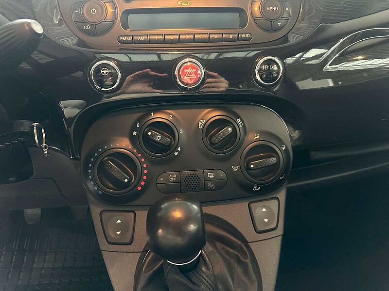 Fiat 500 1.2 Lounge 8V 69PS Radio Bluetooth Panorama