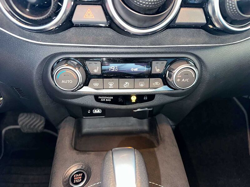 Nissan Juke N-Design Automatik BOSE Navi Kamera LED Carplay